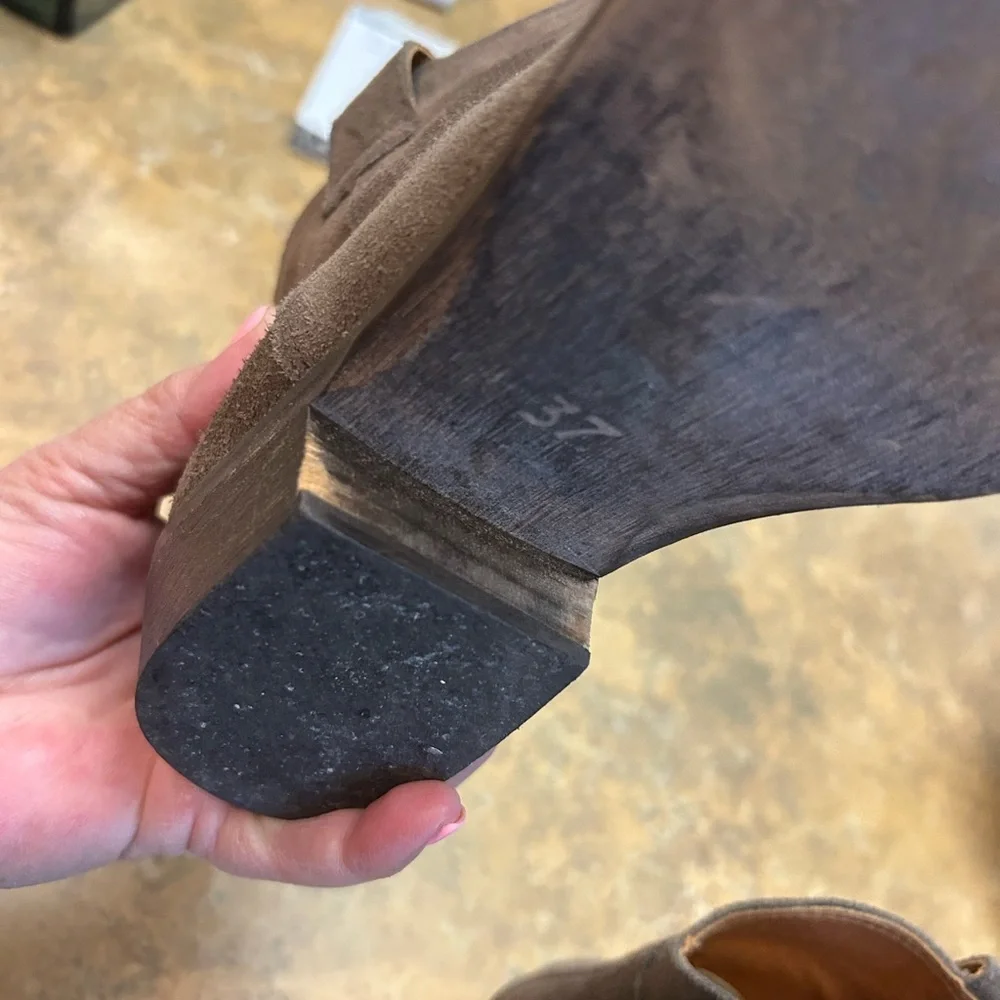 Chocolat Blu Taupe Brown Western Ankle Boots - Picture 7 of 11